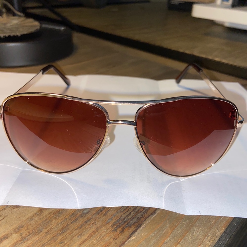 Tashon Gold Aviator Style Women's Fashion Sunglasses & Soft Case